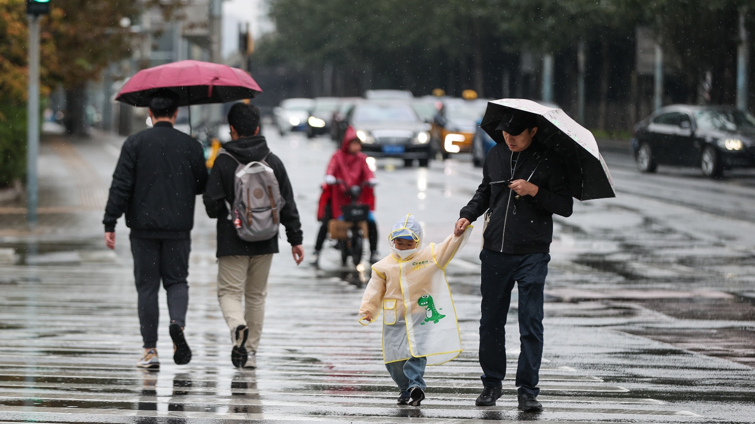 元旦假期南方降雨增多 冷空氣持續(xù)影響中東部