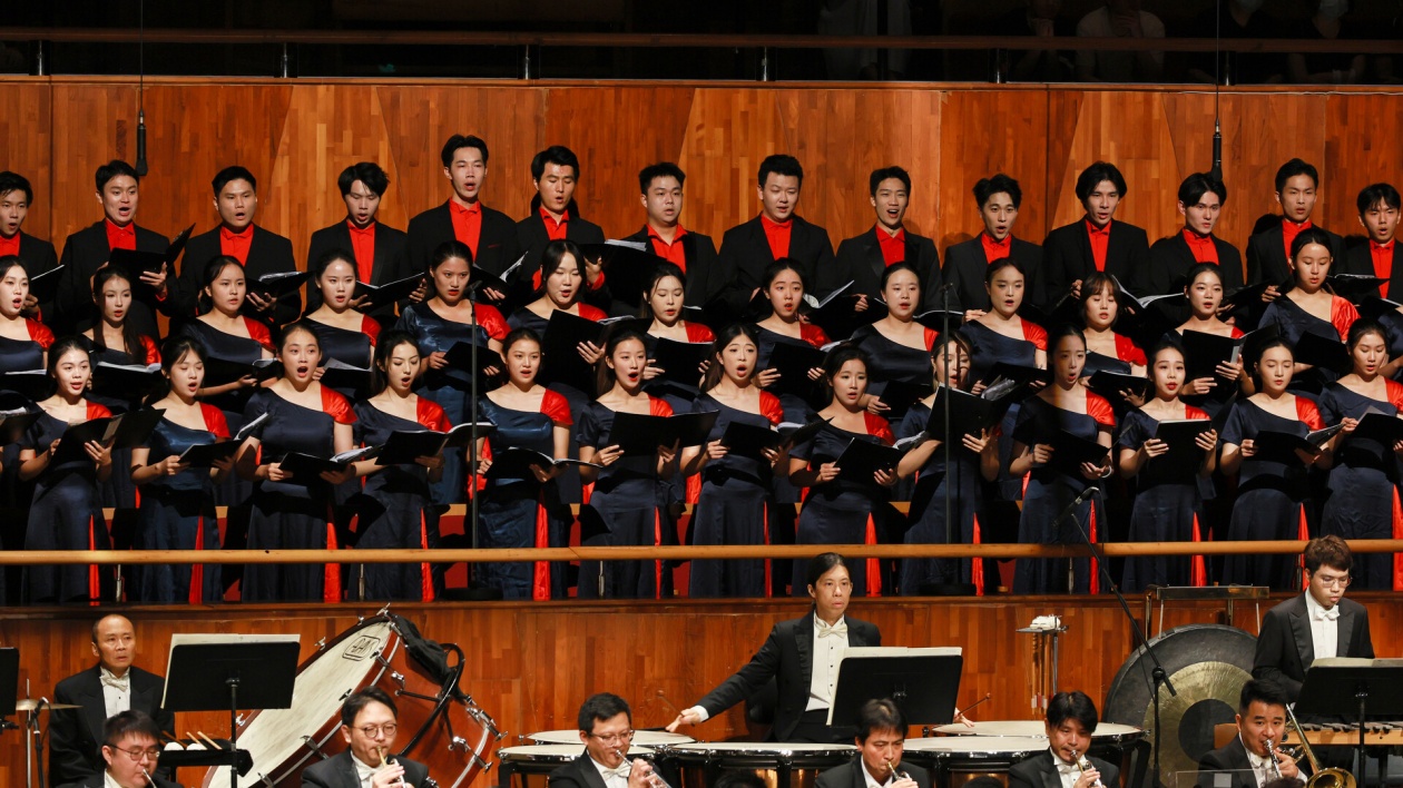 廣州創(chuàng)作「時代交響」 大型交響曲《追光》世界首演